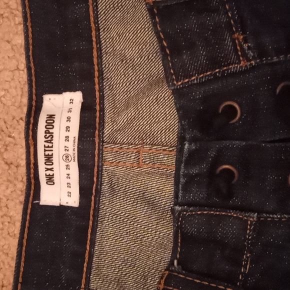 One Teaspoon Bandits shorts - Picture 5 of 7